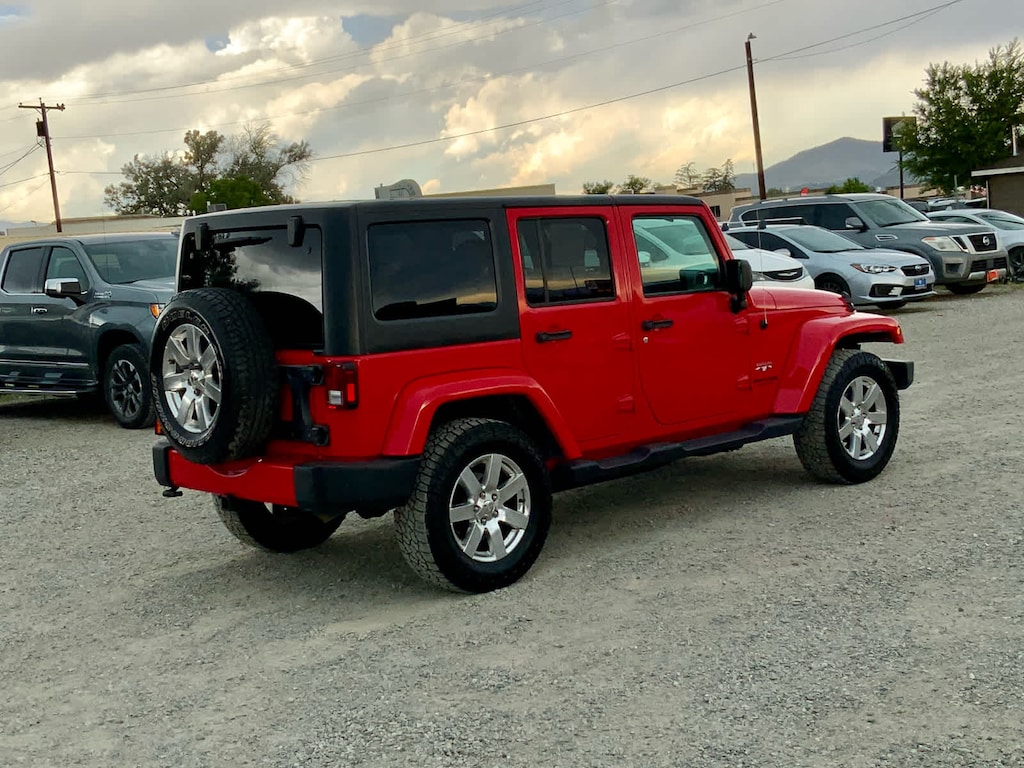 Used 2018 Jeep Wrangler JK Unlimited Sahara SUV