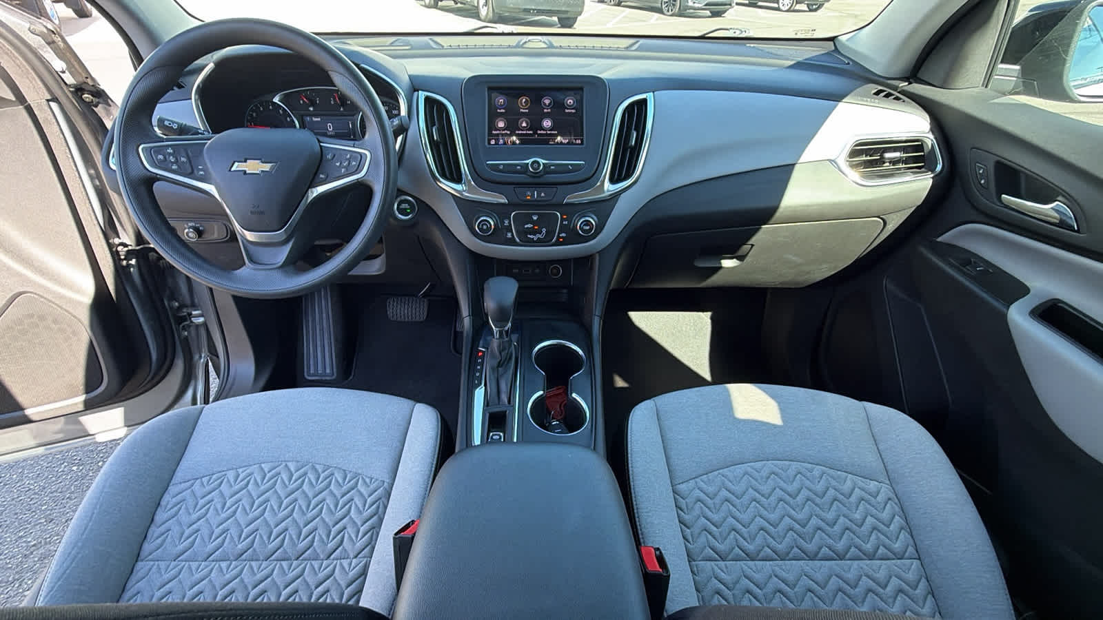 2023 Chevrolet Equinox LS - Photo 26
