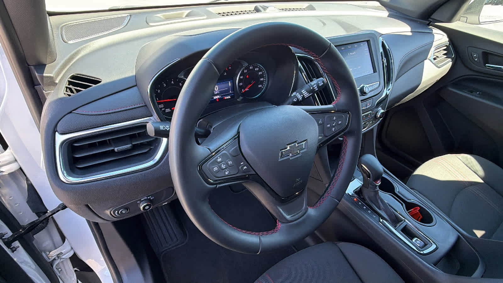 2024 Chevrolet Equinox RS - Photo 10