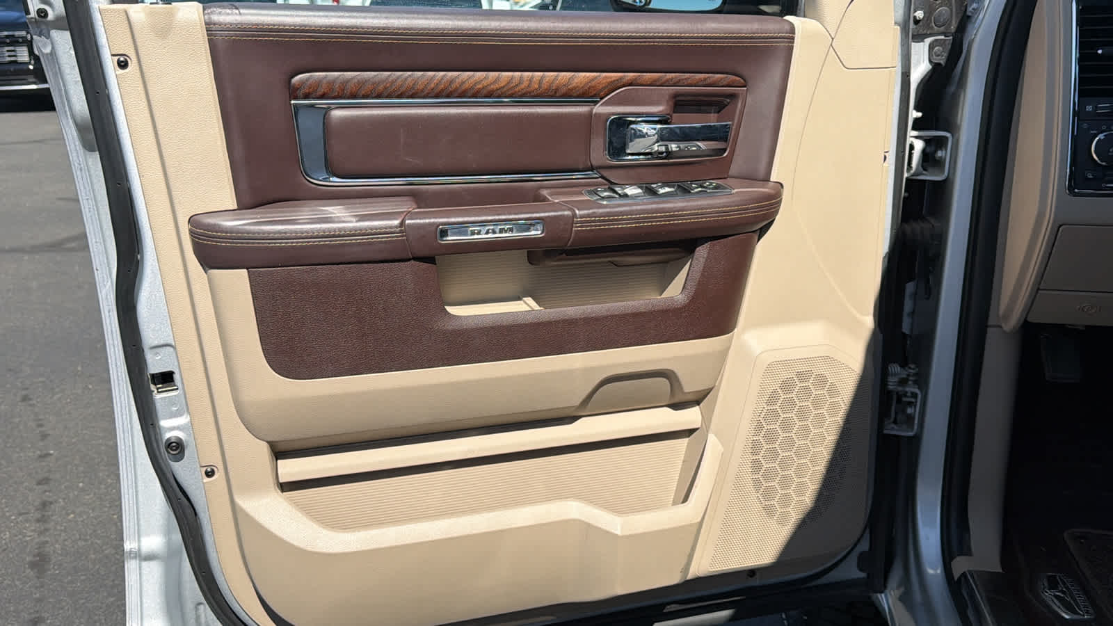 2017 RAM Ram 1500 Pickup Laramie Longhorn - Photo 21