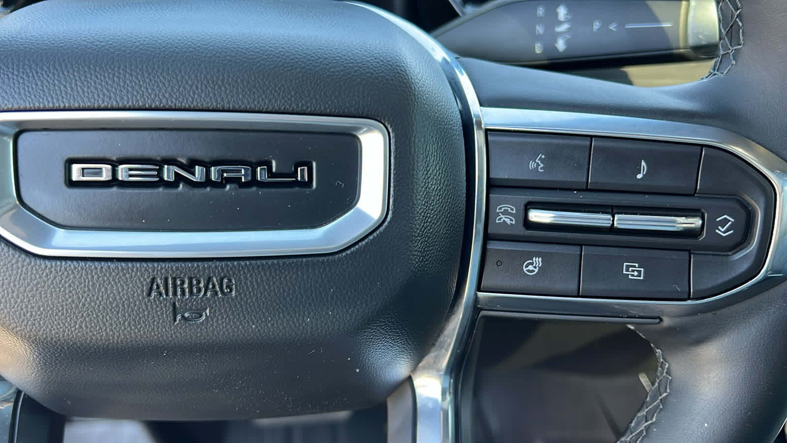 2024 GMC Sierra EV Denali - Photo 19