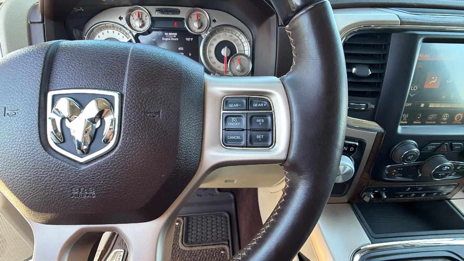 2017 RAM Ram 1500 Pickup Laramie Longhorn - Photo 18