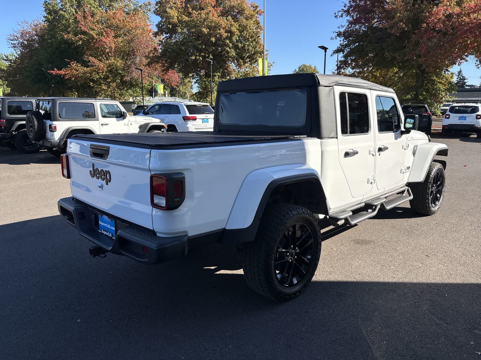 Used 2025 Jeep Gladiator Sport Truck Crew Cab