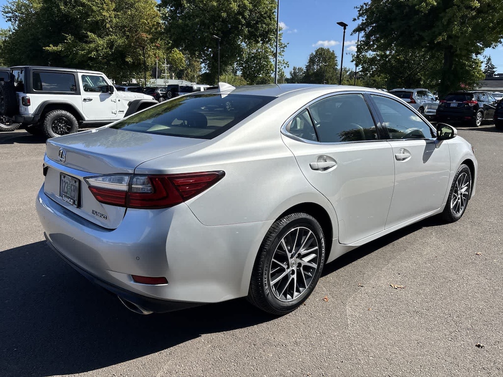Used 2016 Lexus ES 350 Sedan