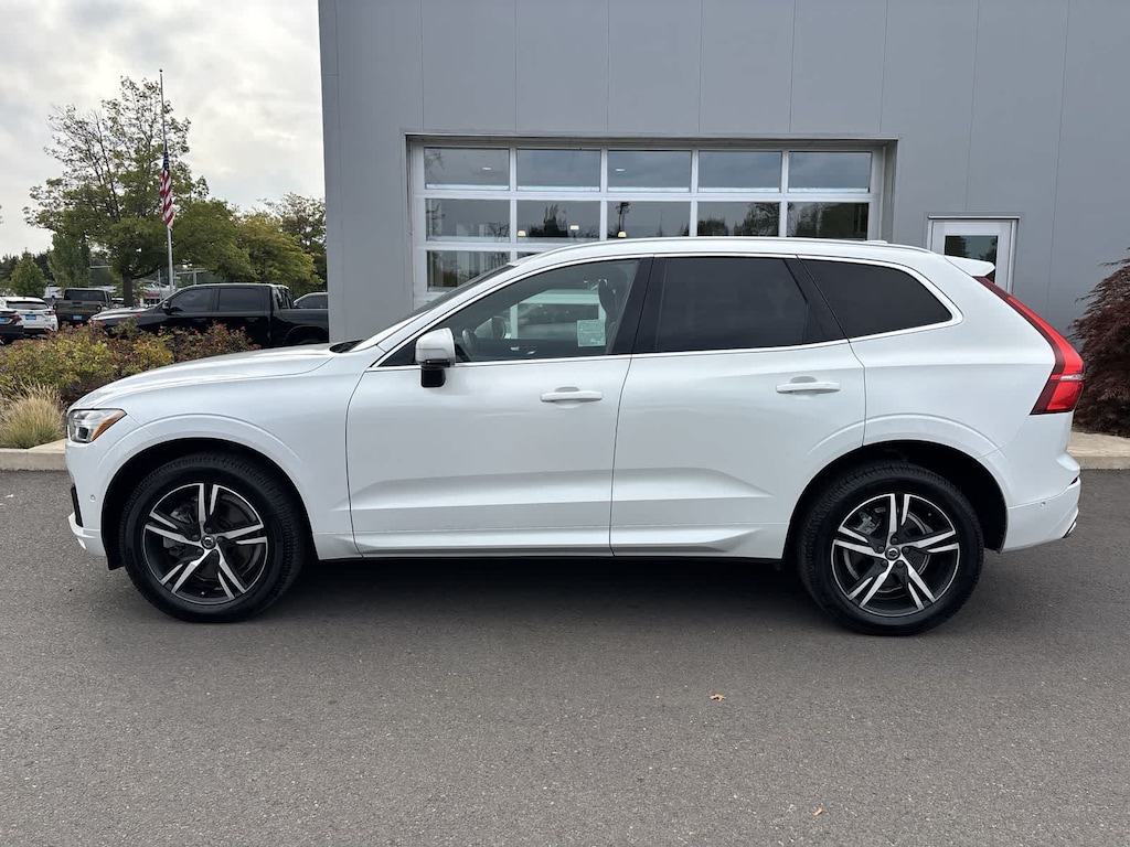 Used 2018 Volvo XC60 T6 AWD R-Design SUV
