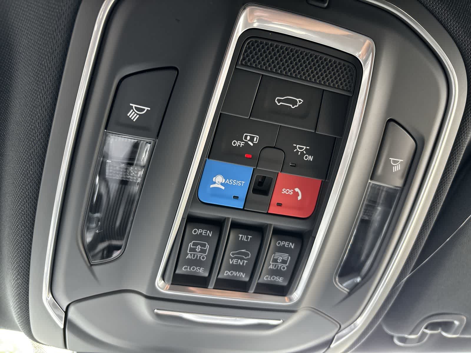 2026 Jeep Cherokee Overland - Photo 23