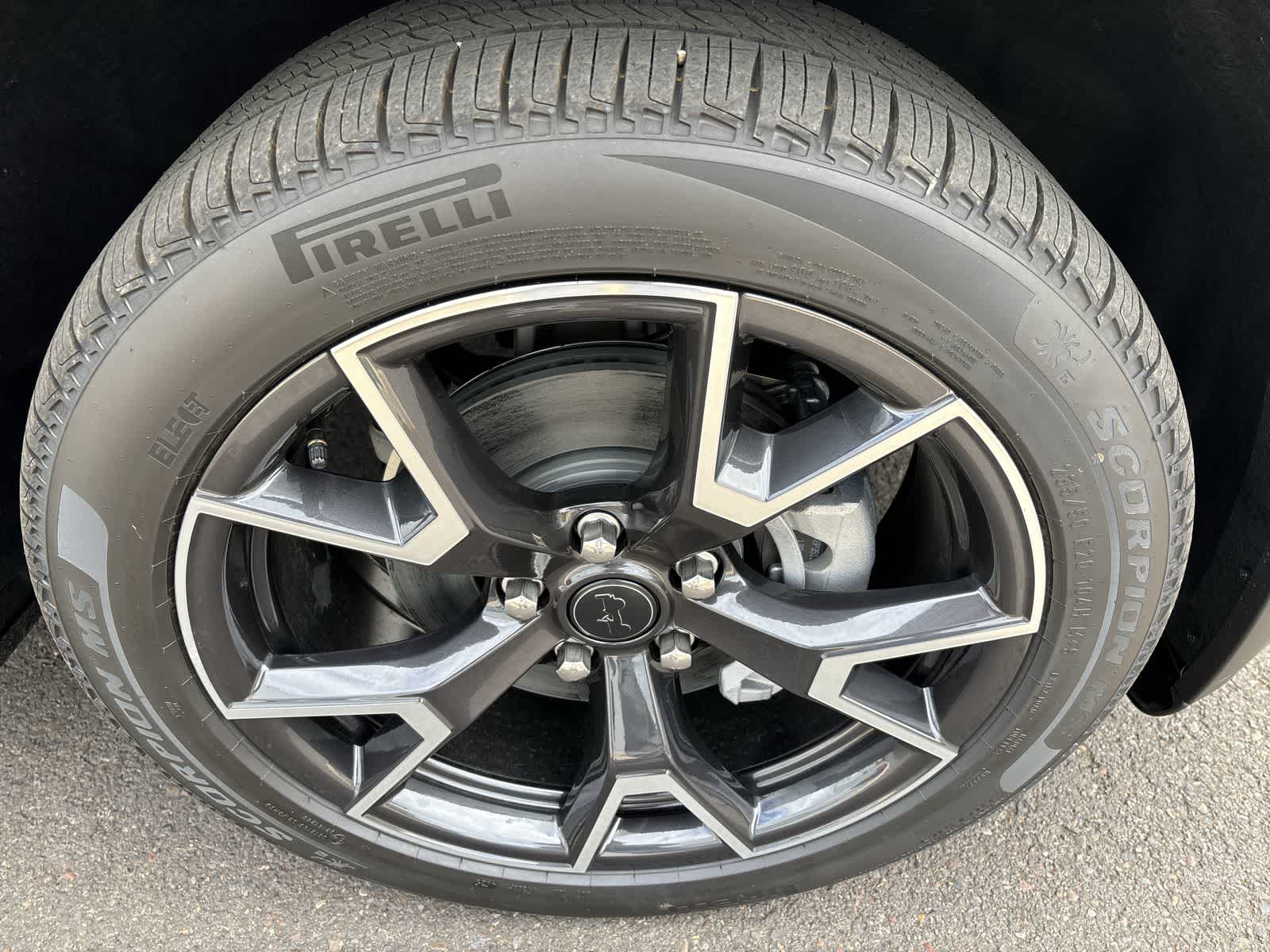 2026 Jeep Cherokee Overland - Photo 4