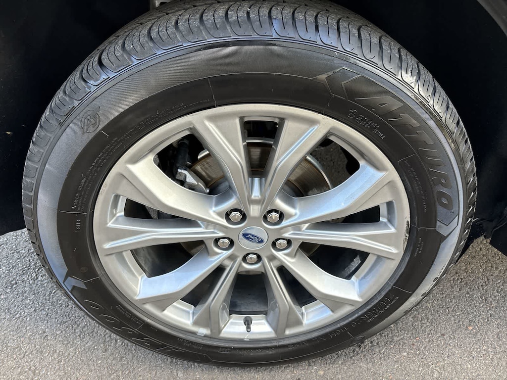 Used 2023 Ford Explorer Limited SUV