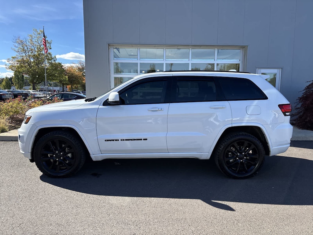 Used 2022 Jeep Grand Cherokee WK Laredo SUV