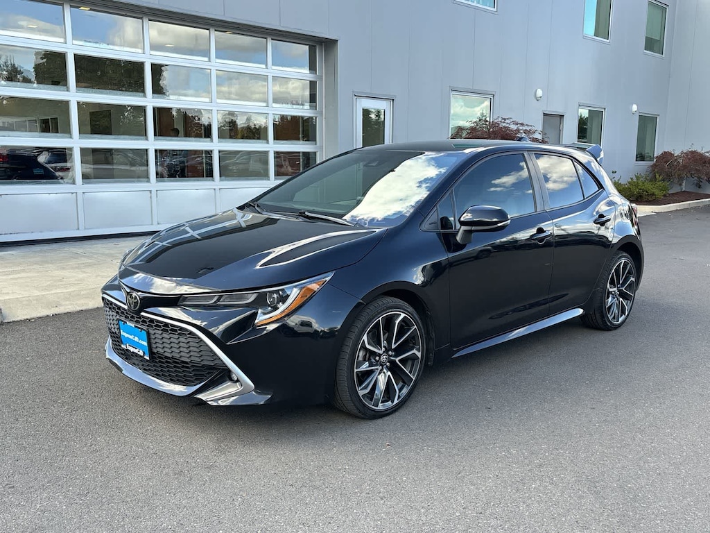 Used 2020 Toyota Corolla Hatchback XSE Hatchback