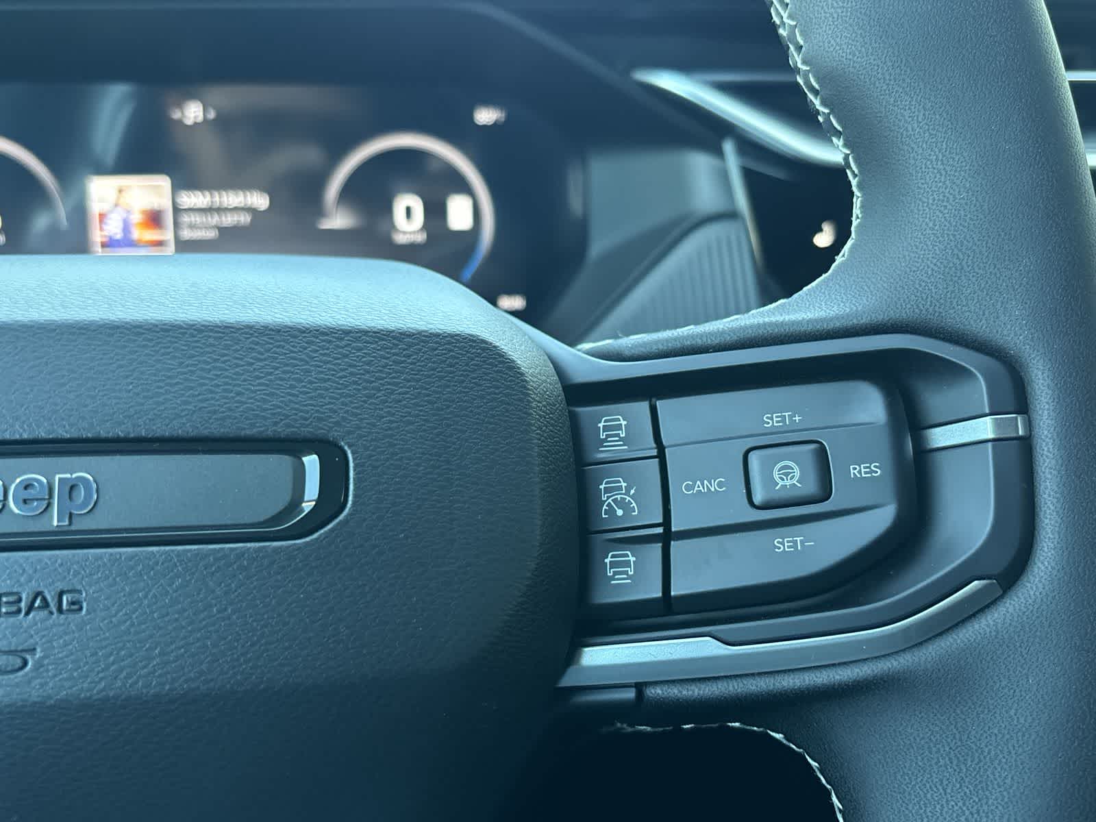 2026 Jeep Cherokee Overland - Photo 15