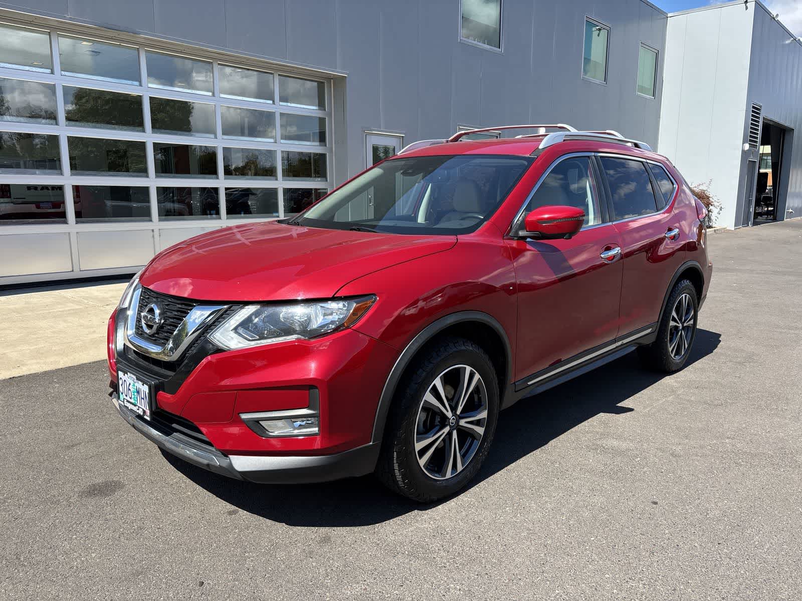  Nissan Rogue