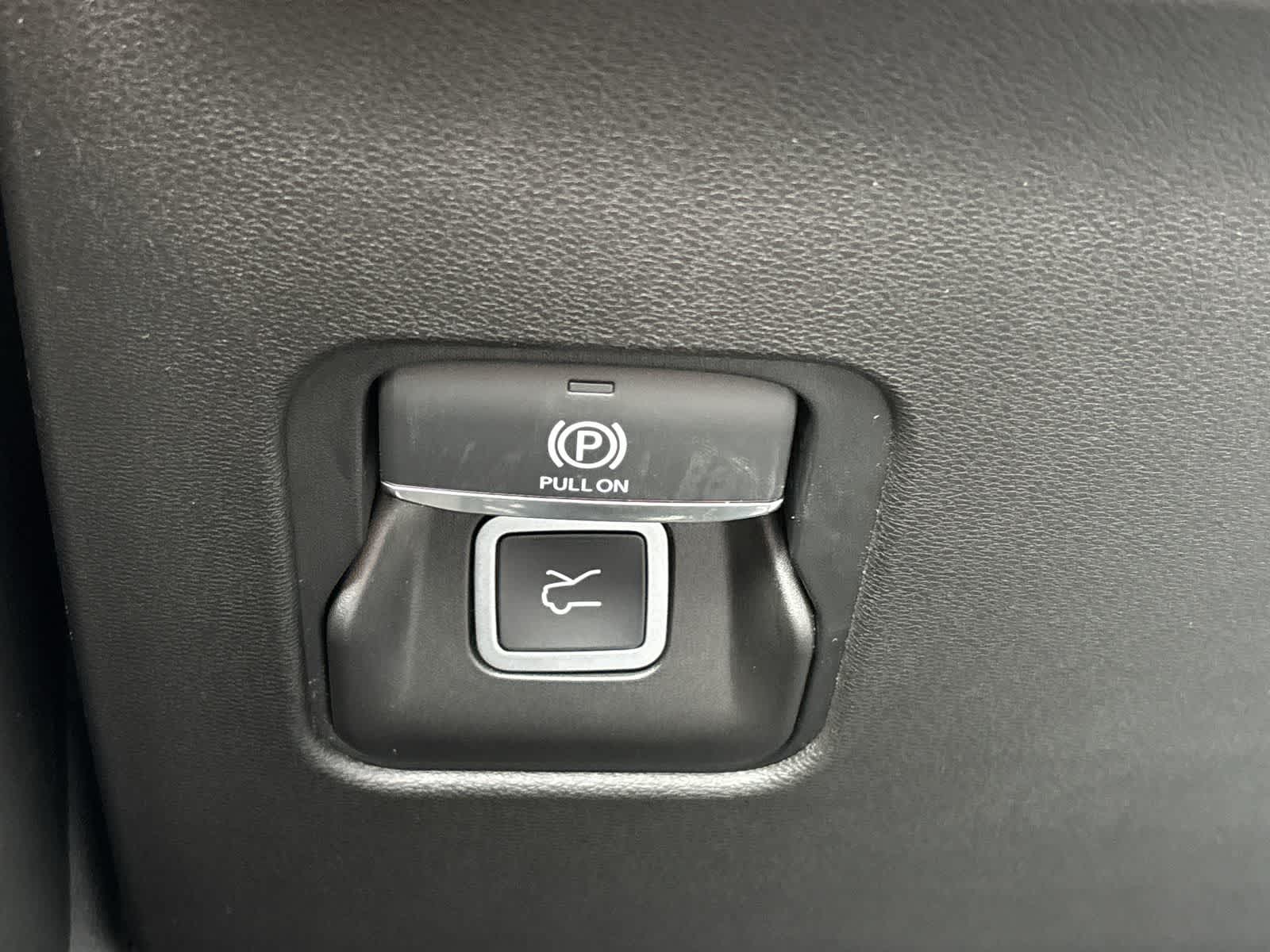 2026 Jeep Cherokee Overland - Photo 25