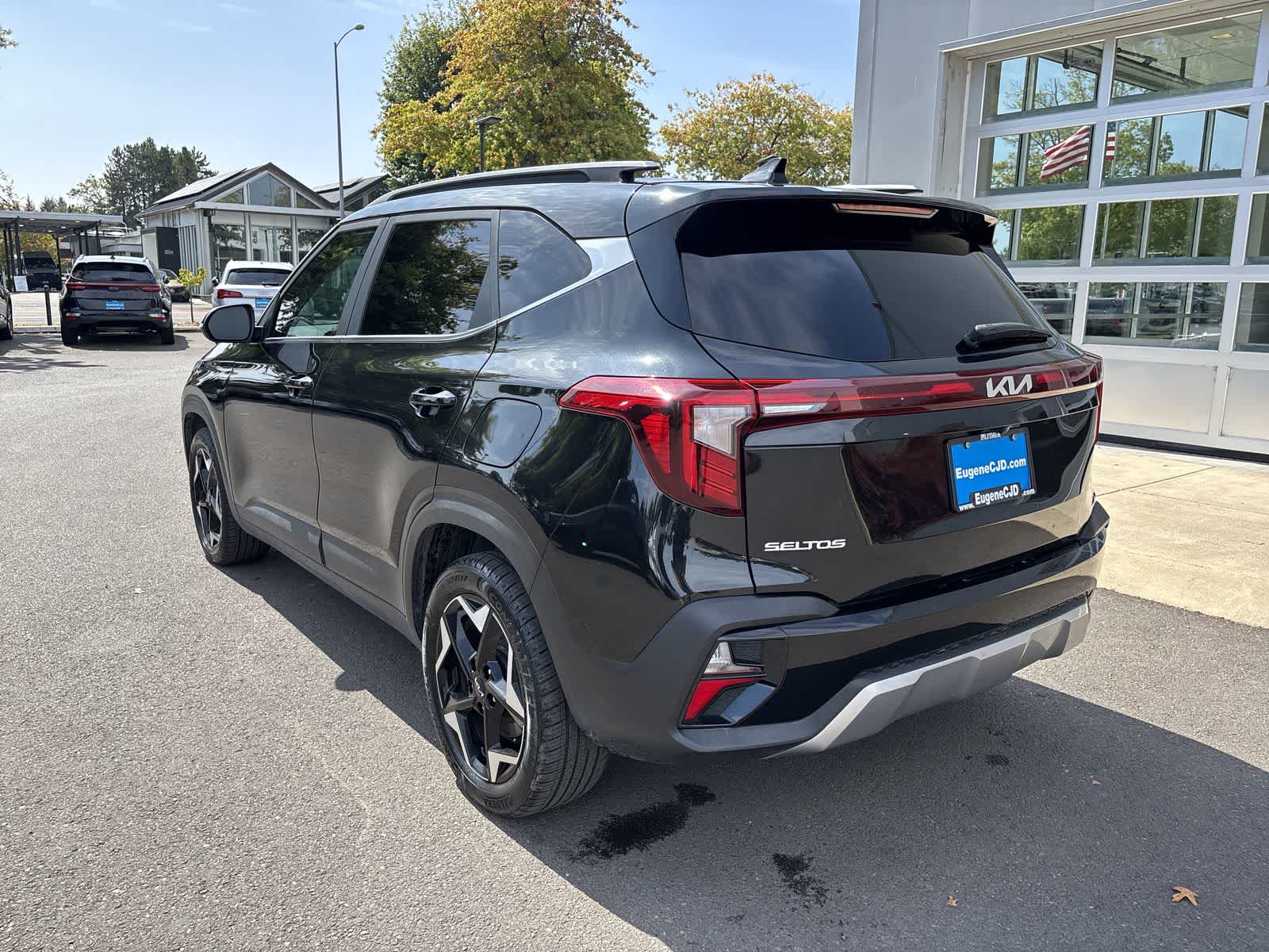 Used 2024 Kia Seltos EX SUV