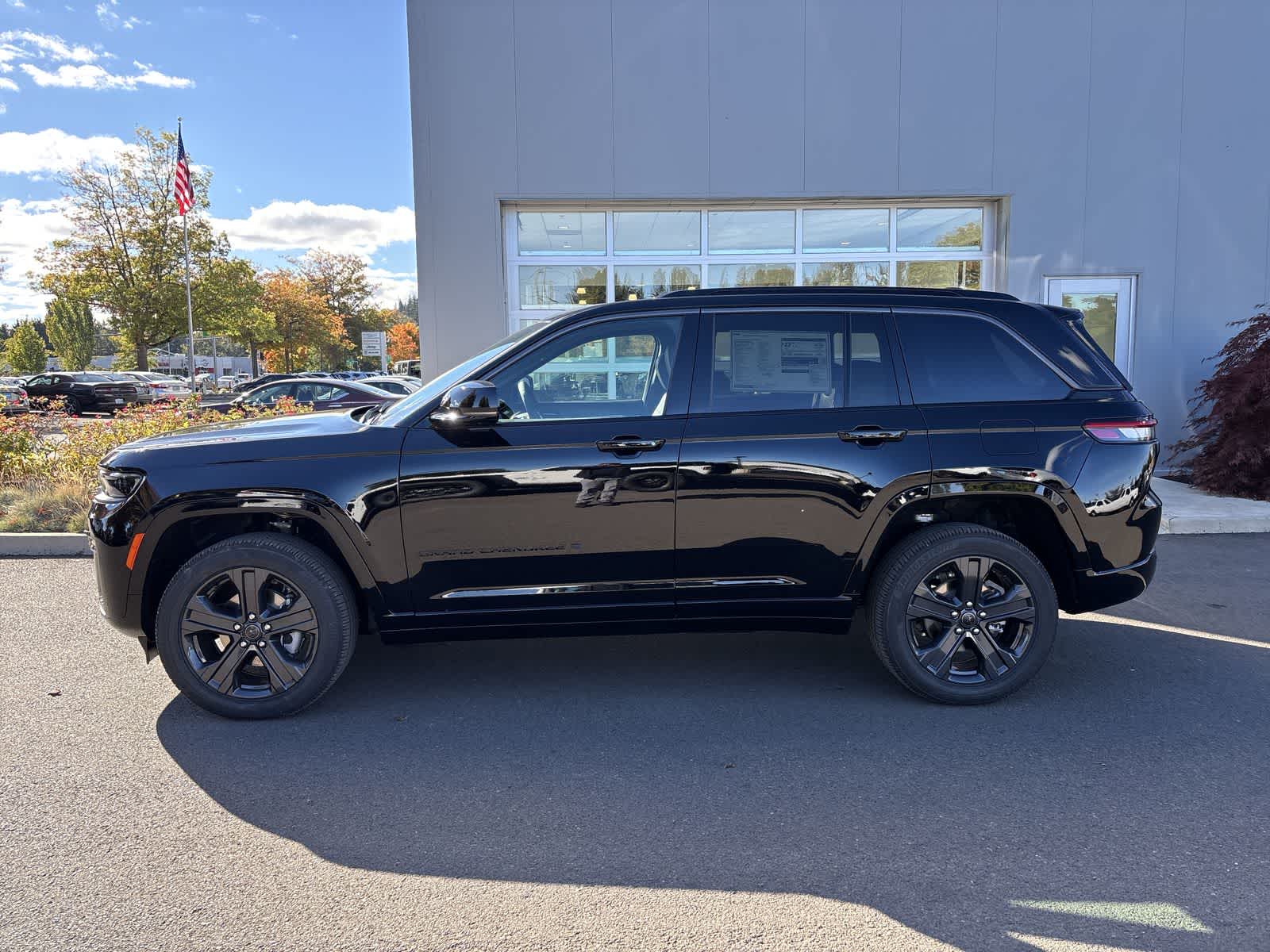 New 2027 Jeep Grand Cherokee Limited Reserve Sport Utility