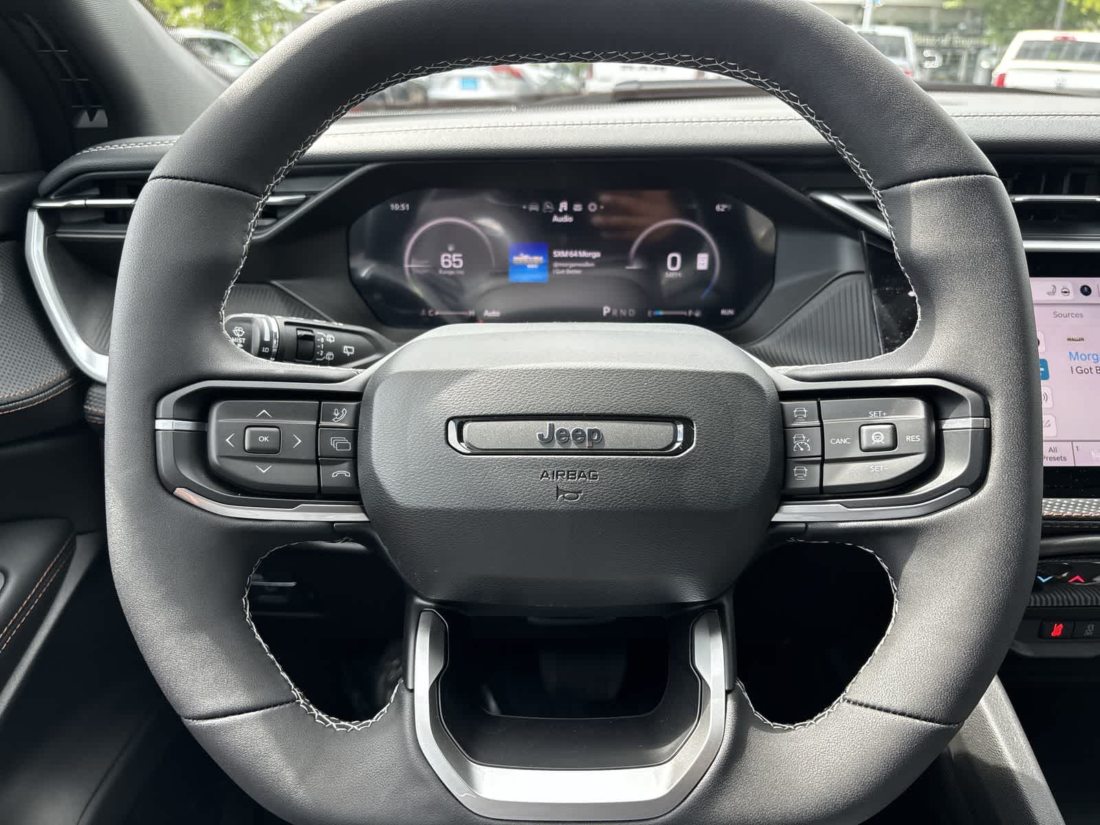 2026 Jeep Cherokee Overland - Photo 11