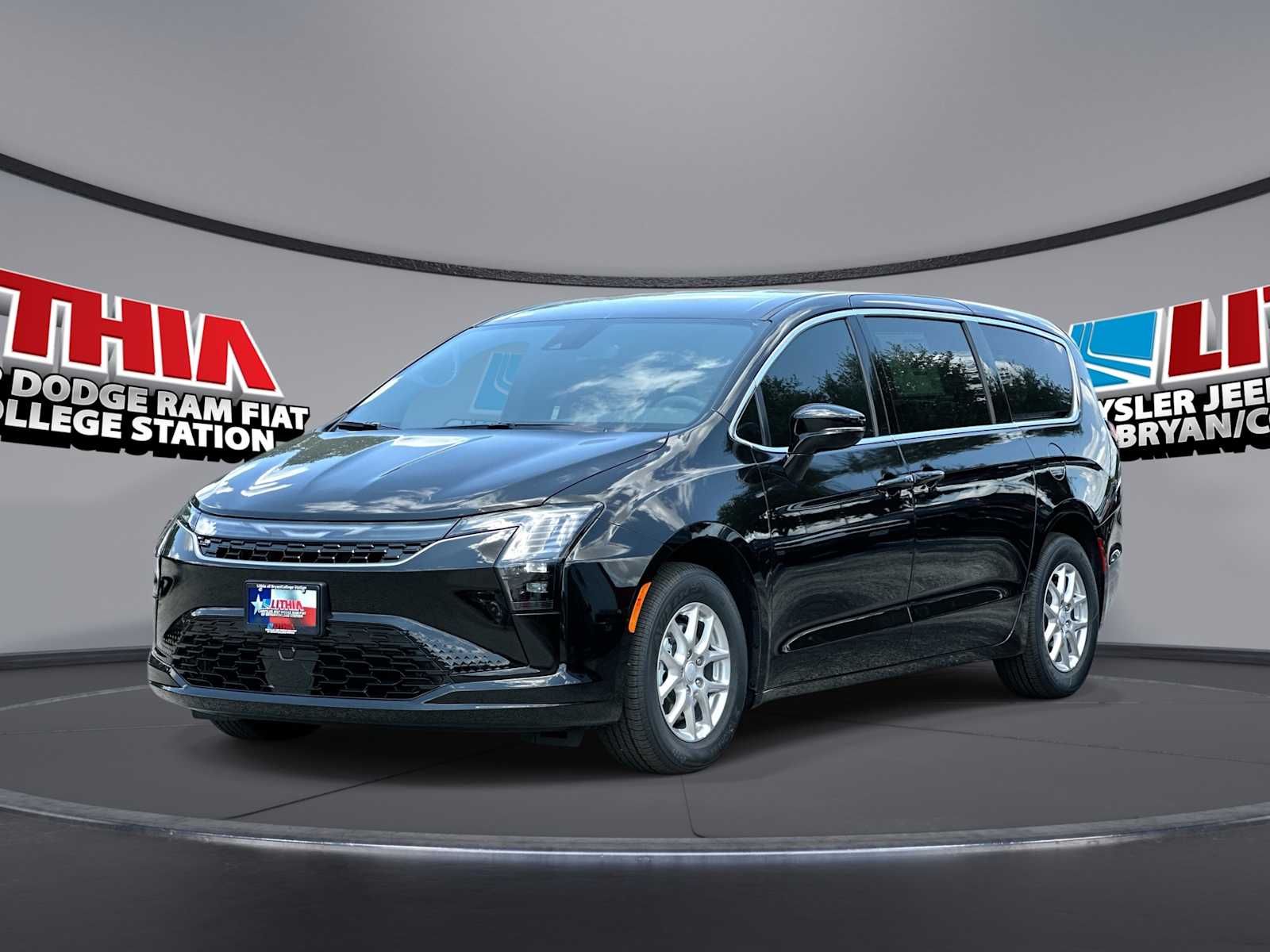 2027 Chrysler Pacifica Select