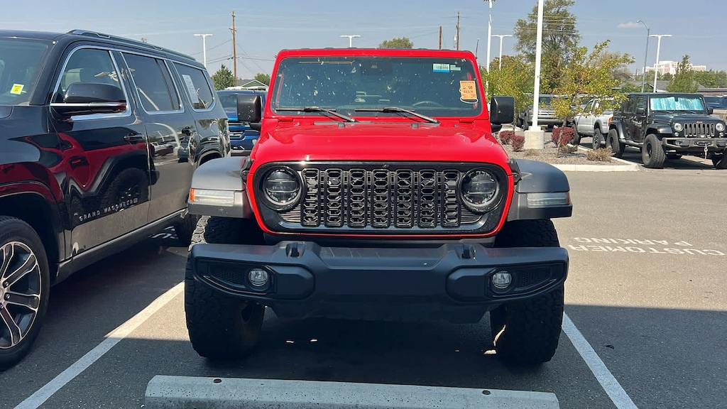 Used 2024 Jeep Wrangler Willys SUV