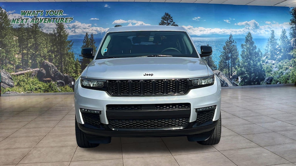 Used 2023 Jeep Grand Cherokee L Limited SUV