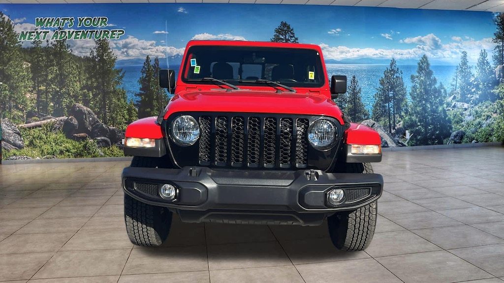 Certified 2022 Jeep Gladiator Altitude Truck Crew Cab