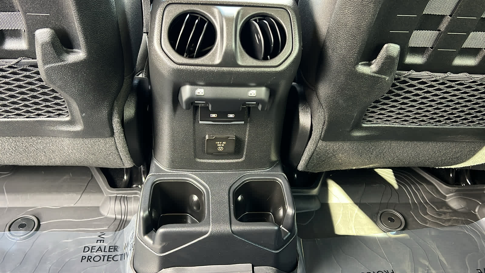 2022 Jeep Wrangler Unlimited Rubicon - Photo 24