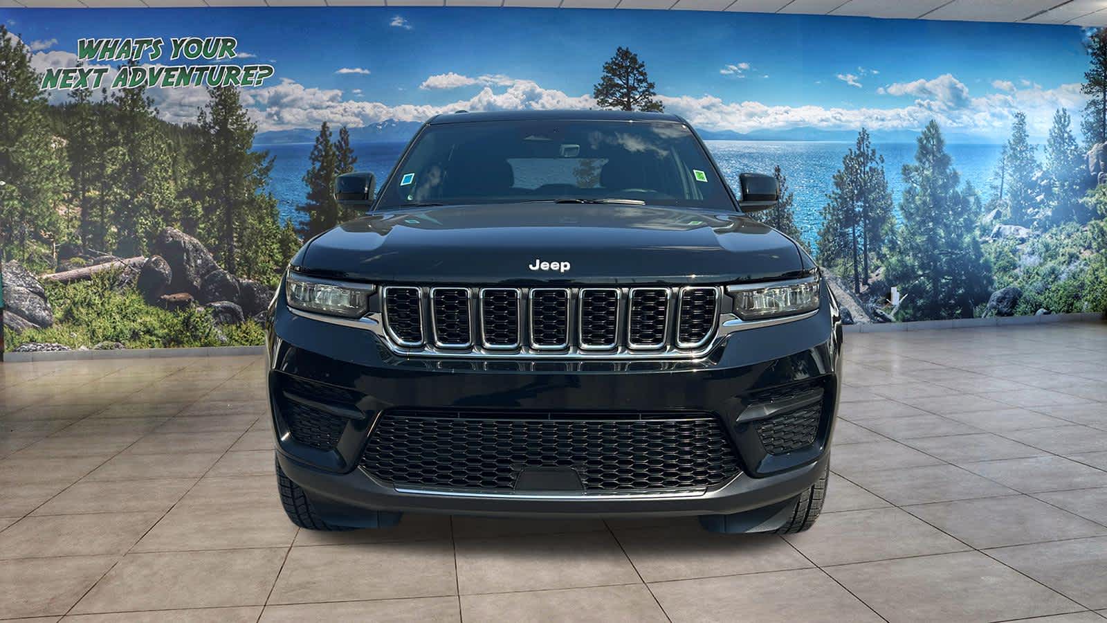 Certified 2025 Jeep Grand Cherokee Laredo X SUV