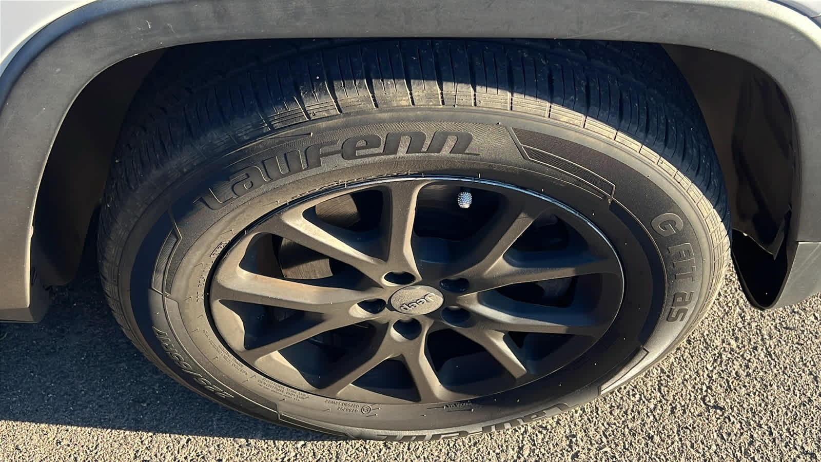 Used 2016 Jeep Cherokee Latitude SUV