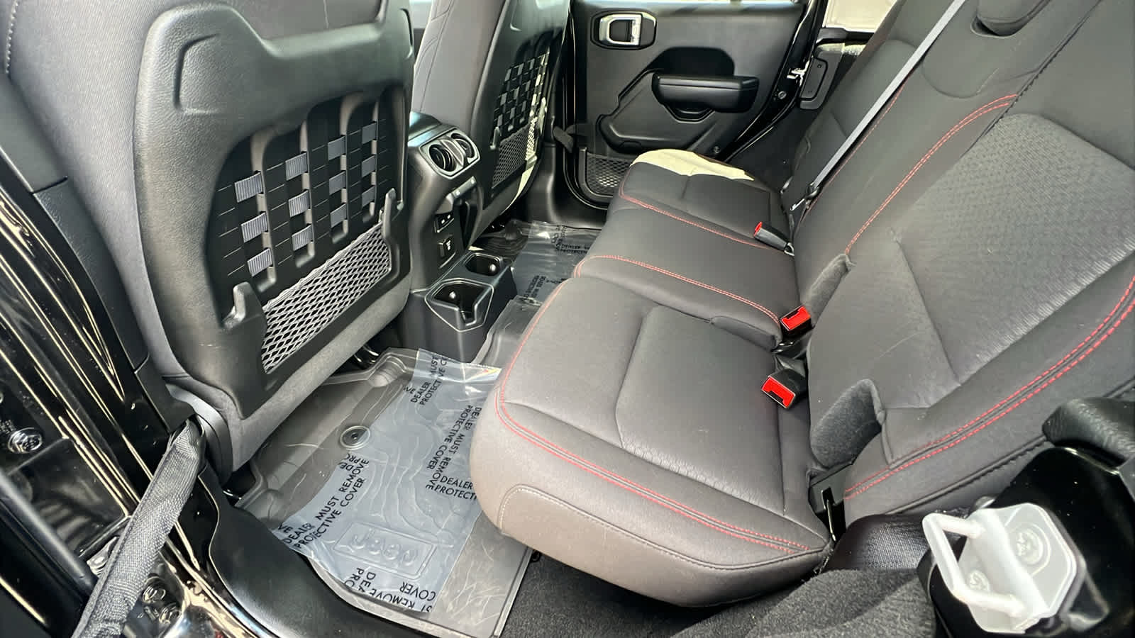 2022 Jeep Wrangler Unlimited Rubicon - Photo 23