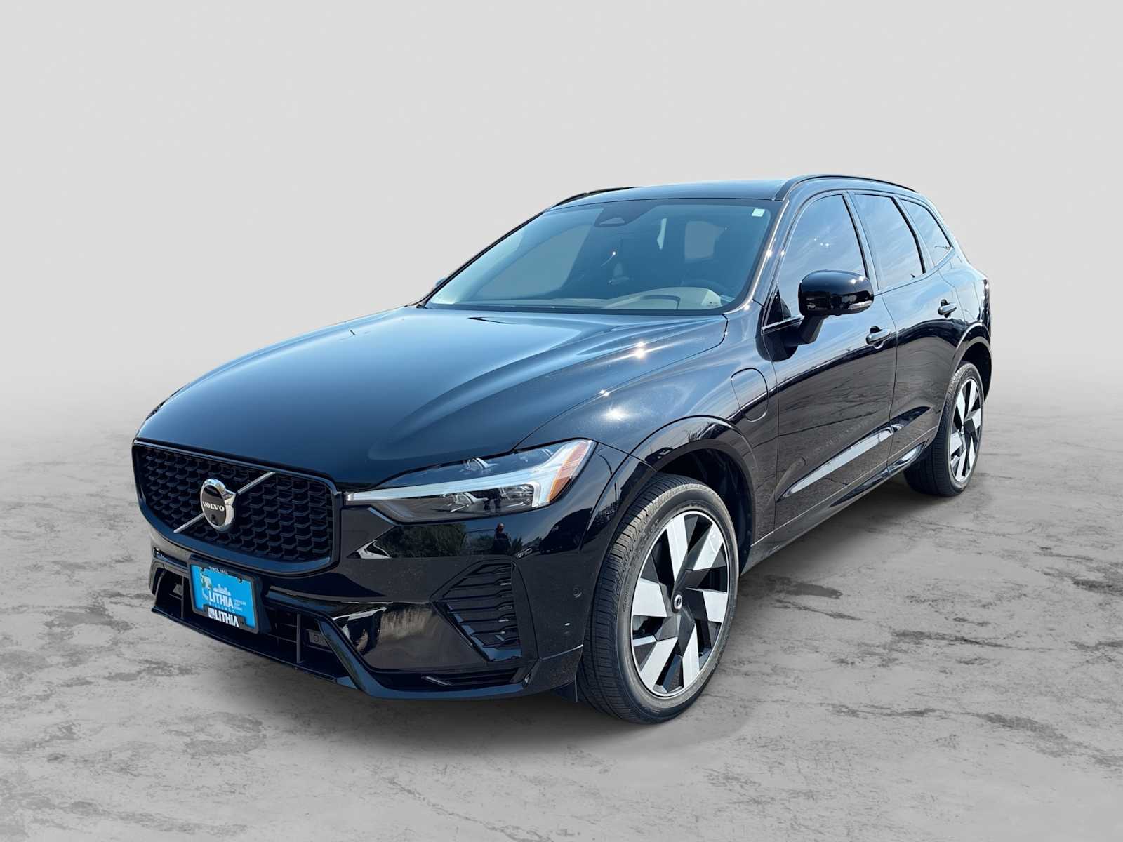 2024 Volvo XC60 plug-in hybrid