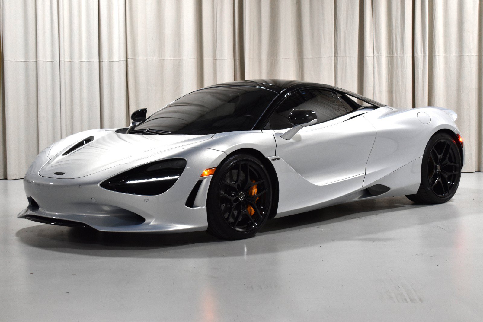 2025 McLaren 750S