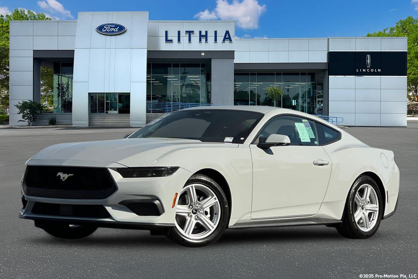 2026 Ford Mustang Coupe 