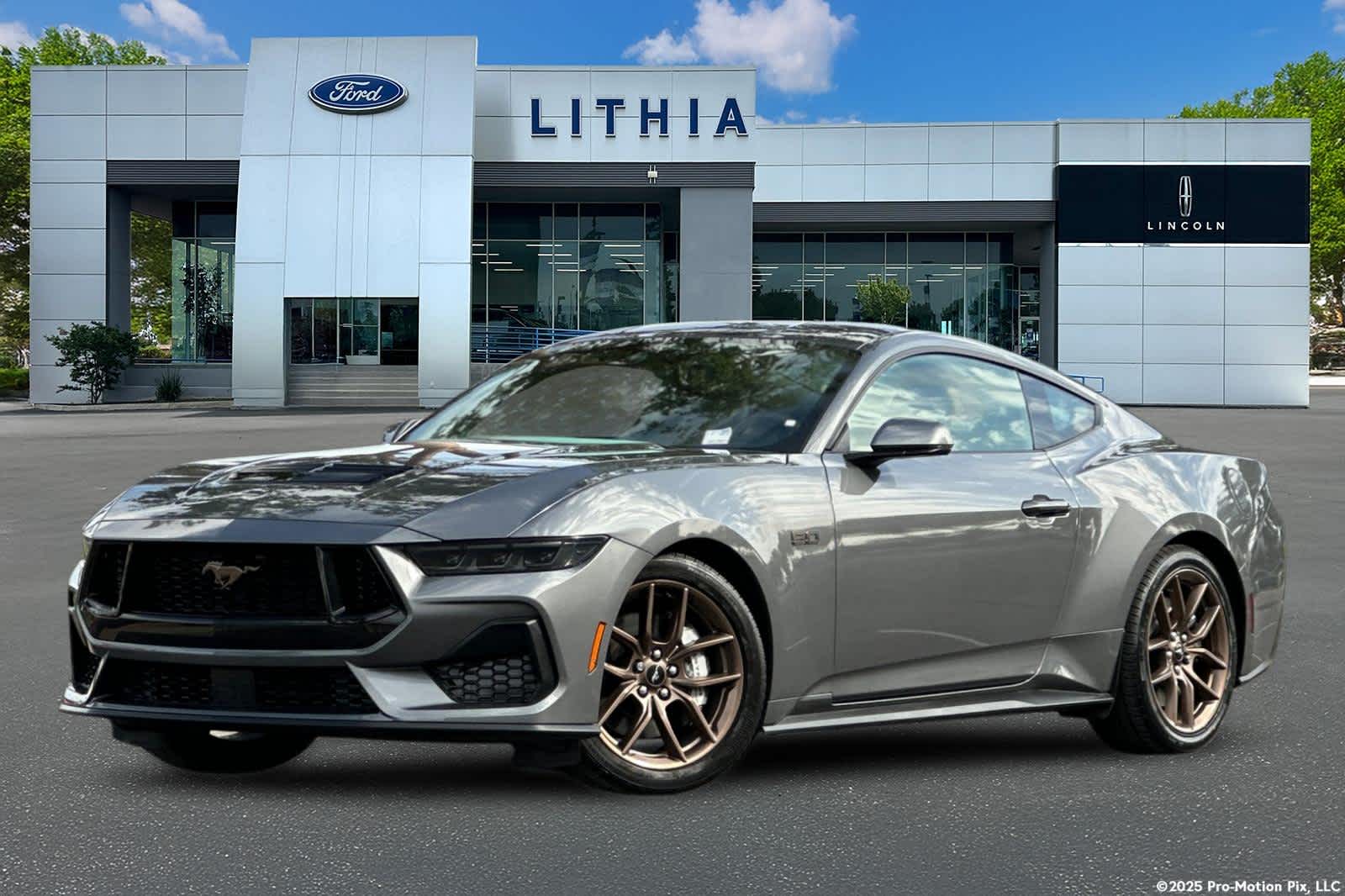 2025 Ford Mustang Coupe 