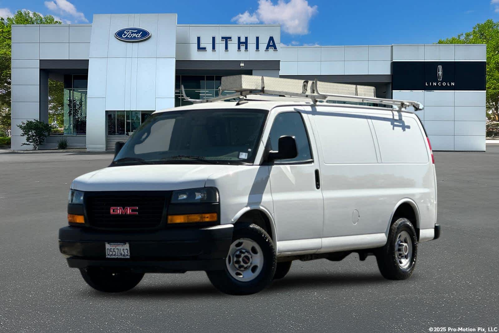 2023 GMC Savana Cargo Work Van