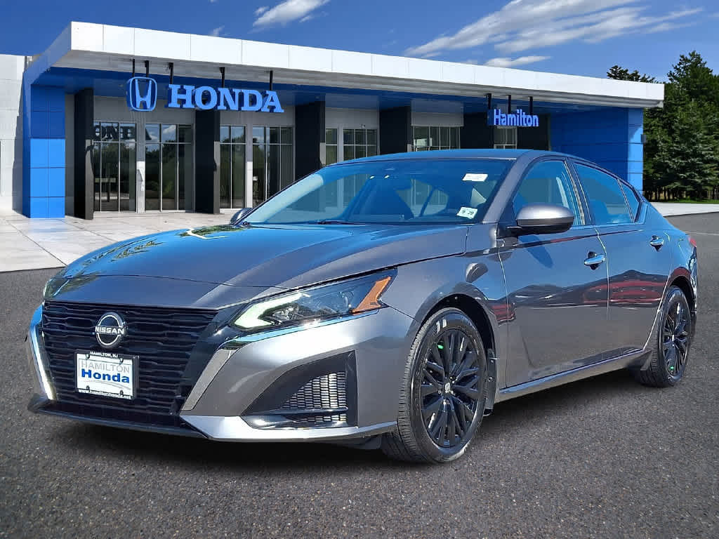2025 Nissan Altima