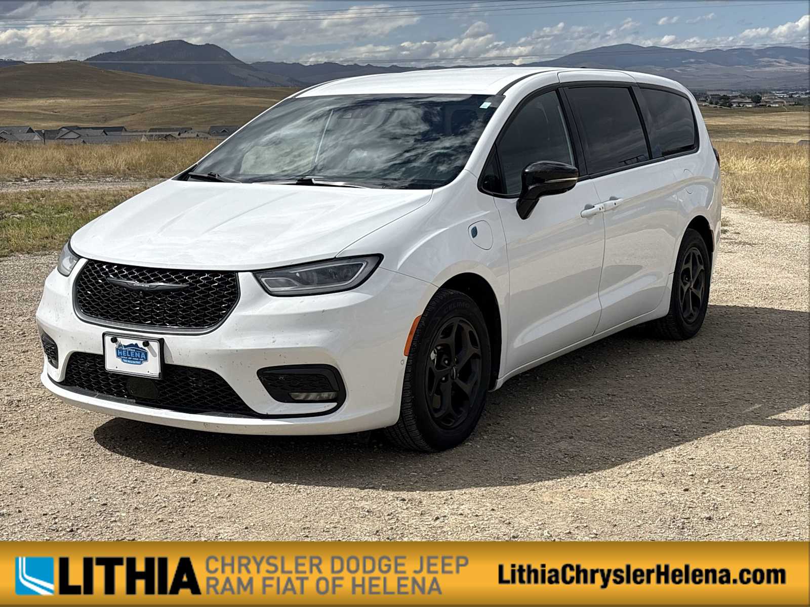 2024 Chrysler Pacifica PHEV Select
