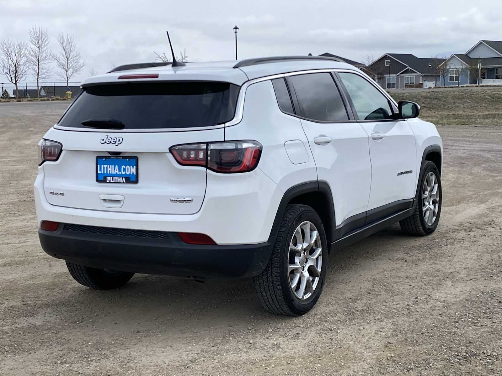 Used 2022 Jeep Compass Latitude Lux Bright White For Sale in