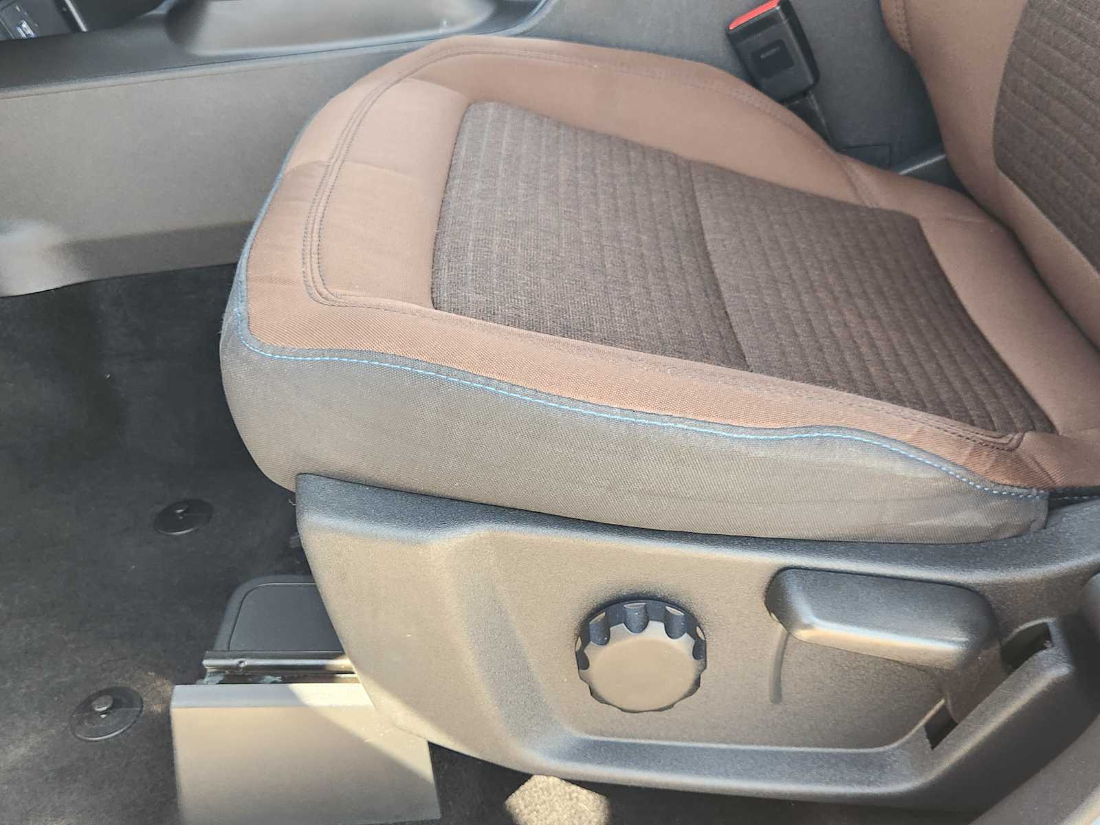 2023 Ford Bronco 4-Door Outer Banks - Photo 30