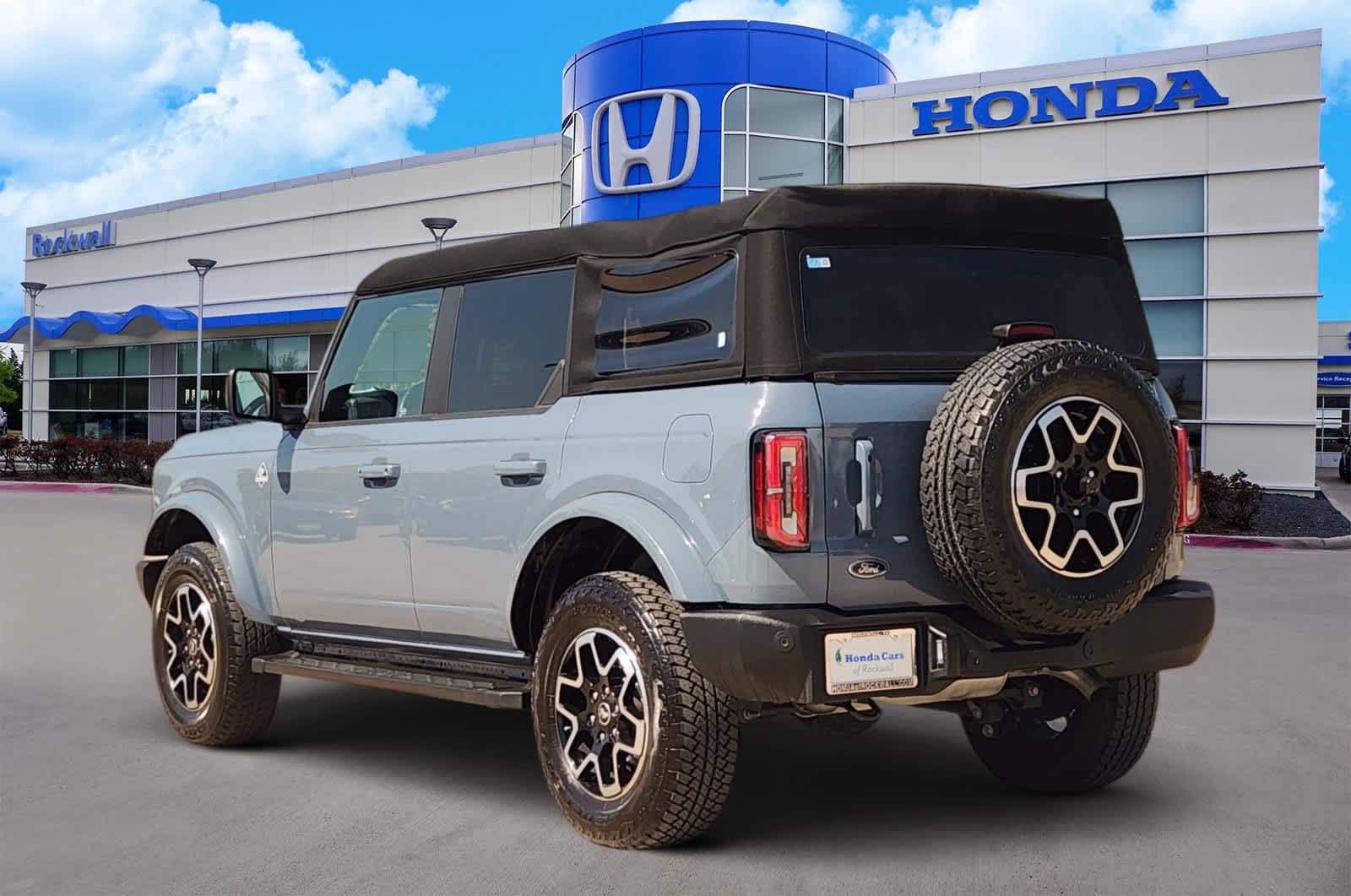 2023 Ford Bronco 4-Door Outer Banks - Photo 4