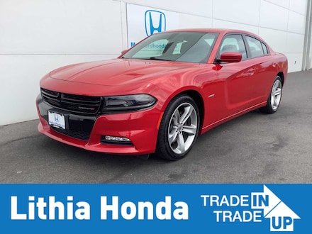 2017 Dodge Charger R/T Sedan