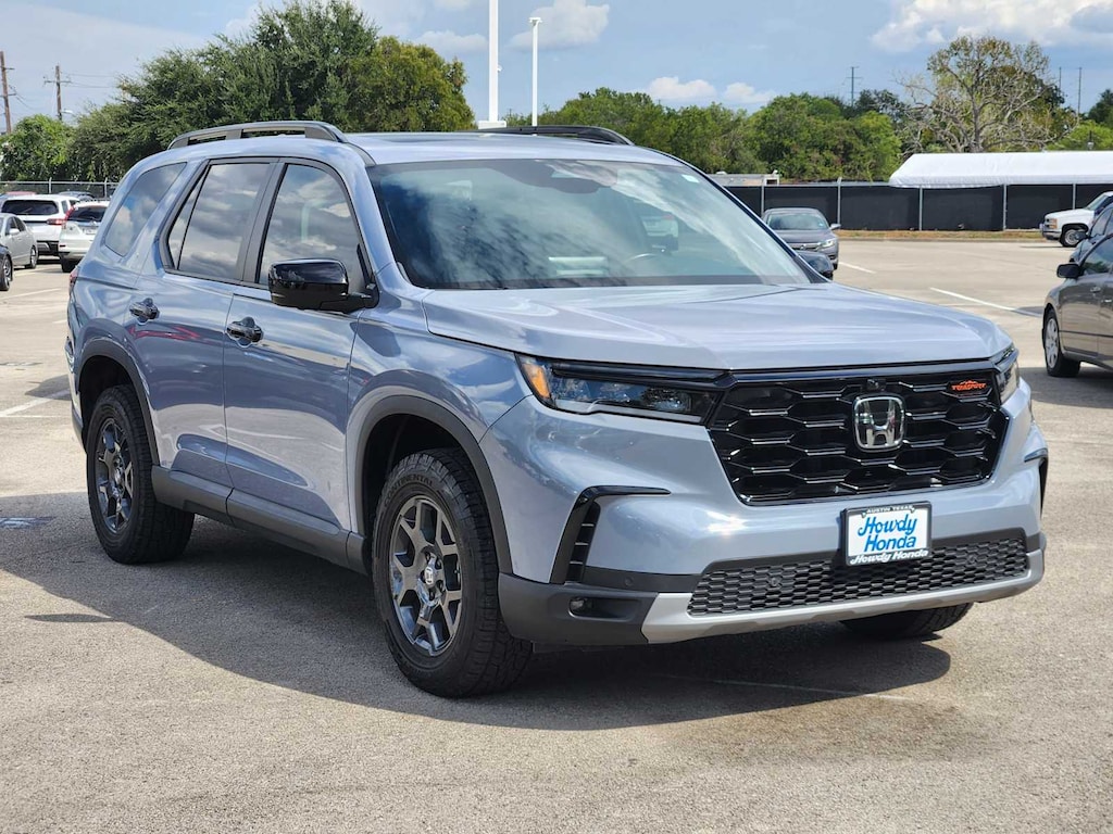 Certified 2025 Honda Pilot TrailSport SUV