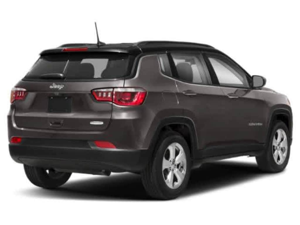 Used 2018 Jeep Compass Latitude SUV