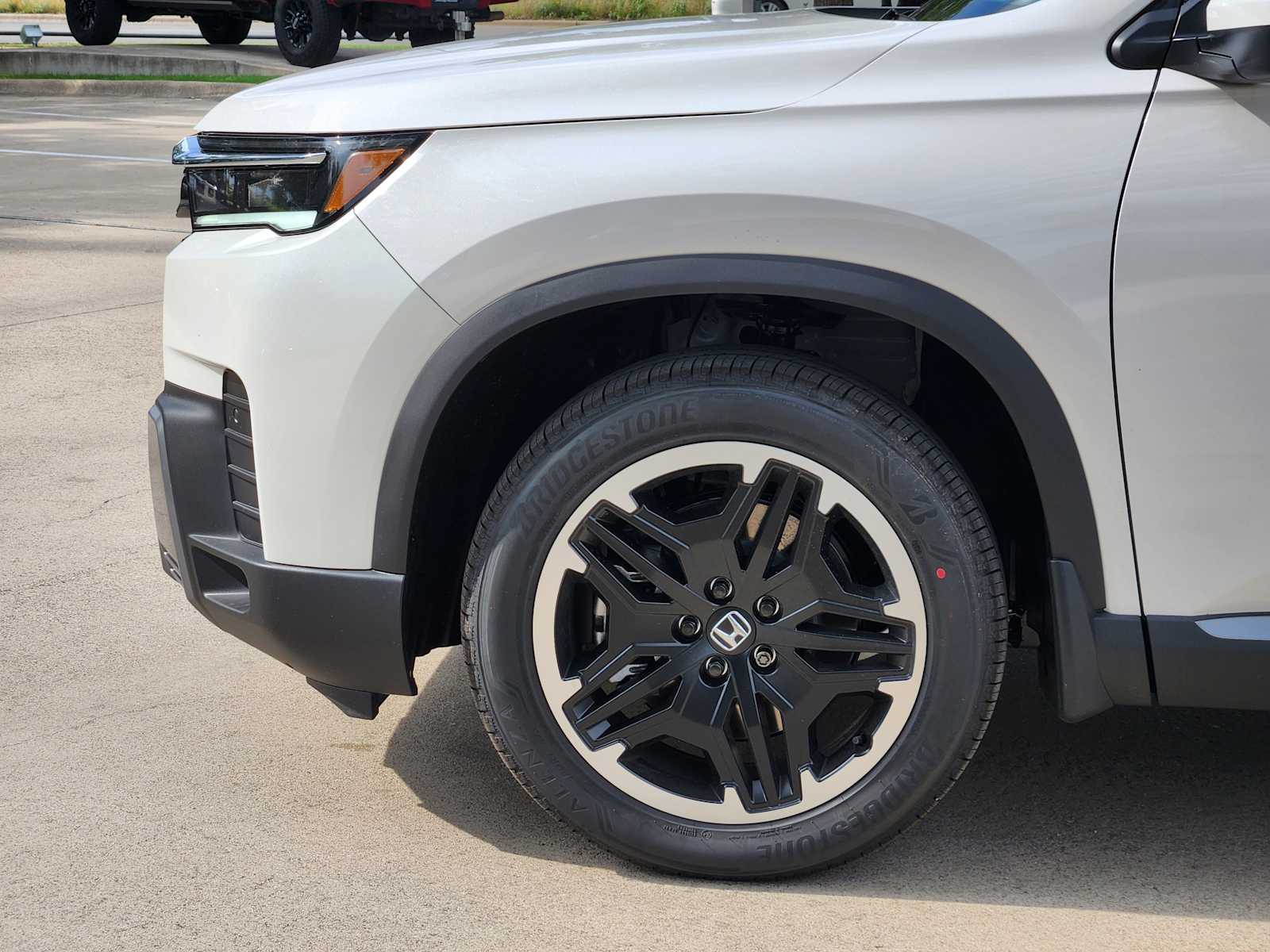 2026 Honda Pilot Touring S SUV, photo 6