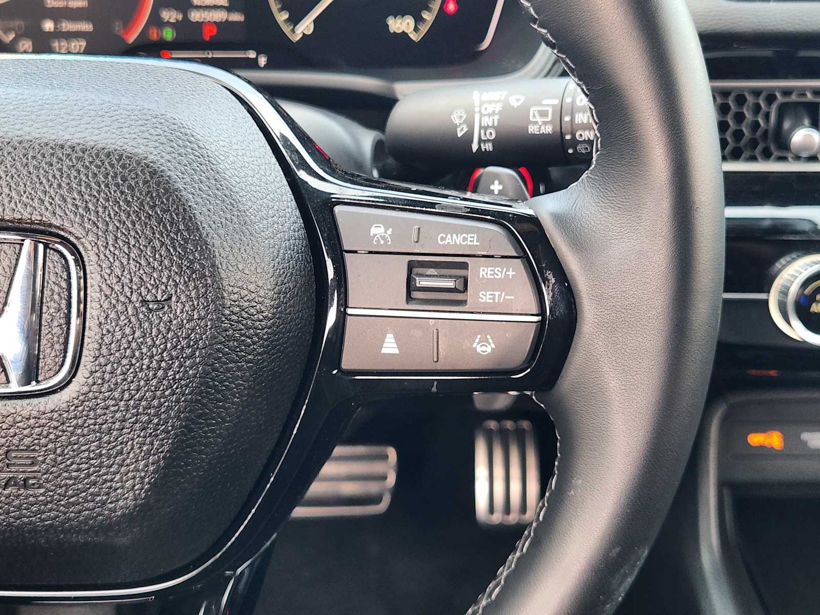 2026 Honda Civic Hatchback Sport - Photo 26