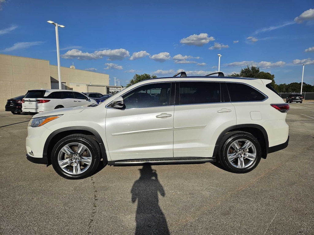 Used 2016 Toyota Highlander Limited SUV