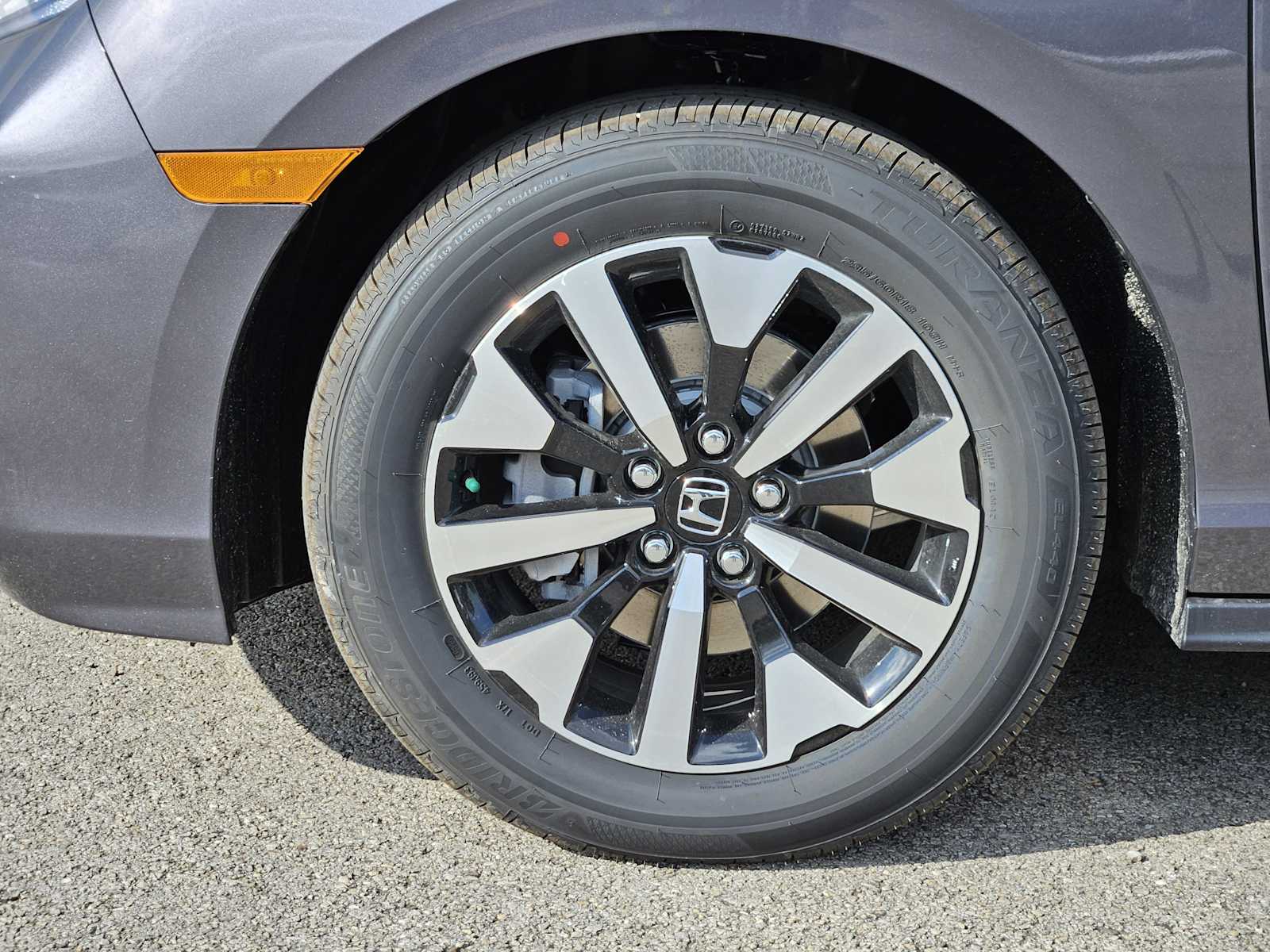 2026 Honda Odyssey EX-L Van Passenger, photo 9