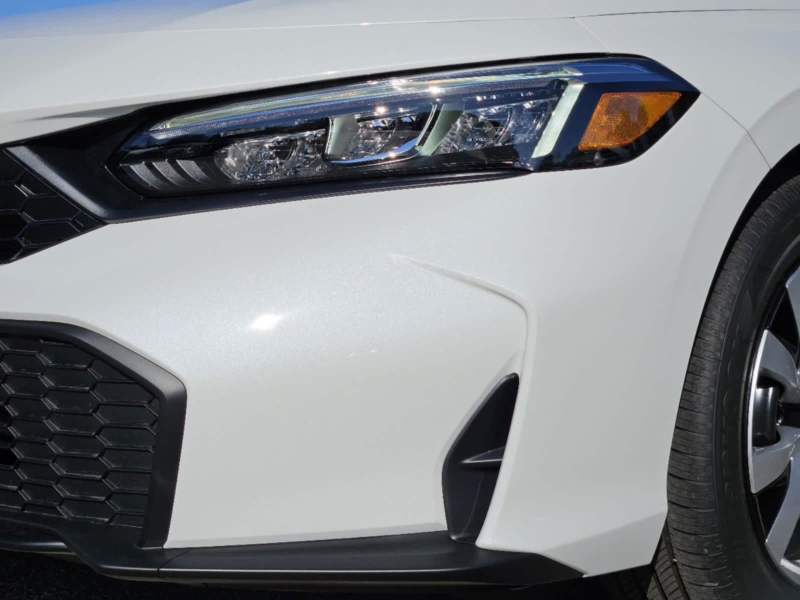 2026 Honda Civic LX Sedan, photo 6