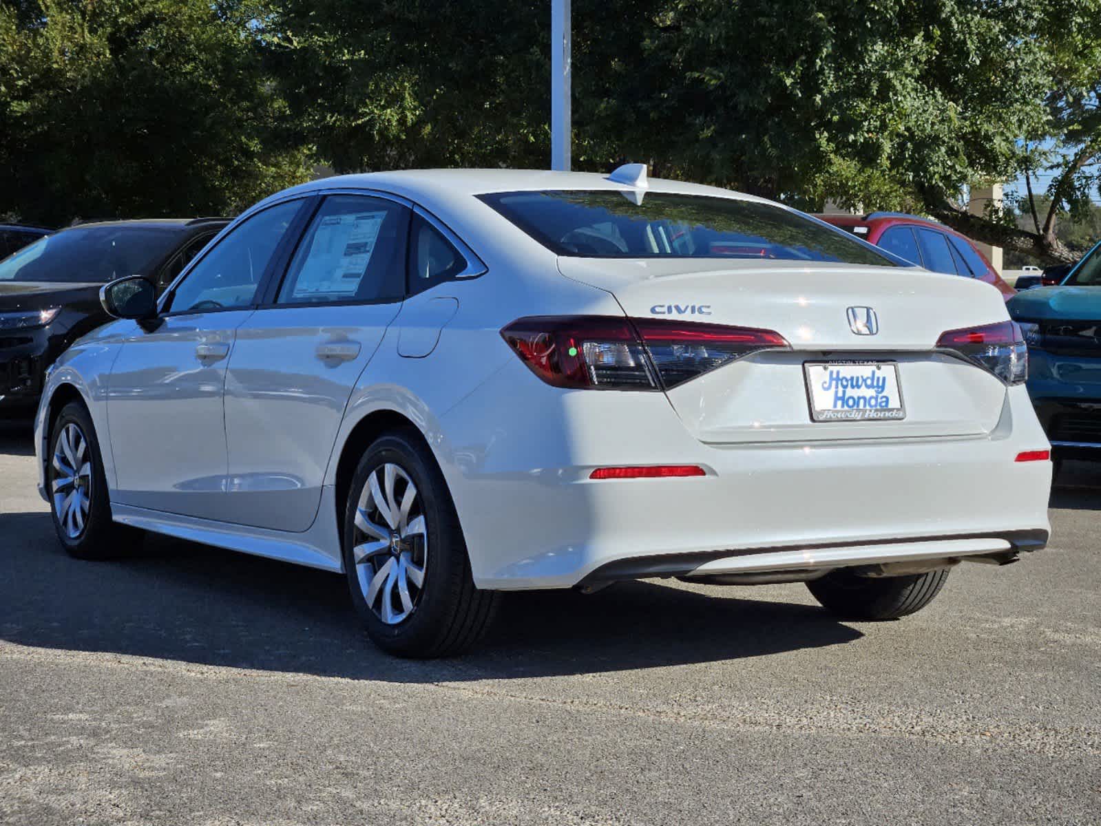 2026 Honda Civic LX Sedan, photo 4