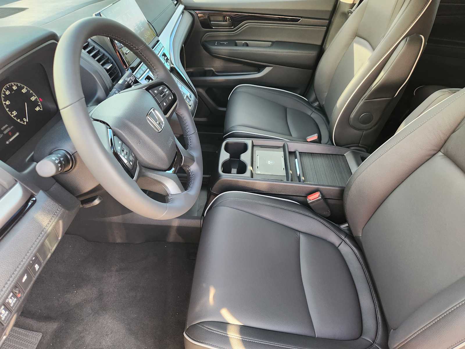 New 2027 Honda Odyssey Touring Van Passenger Van