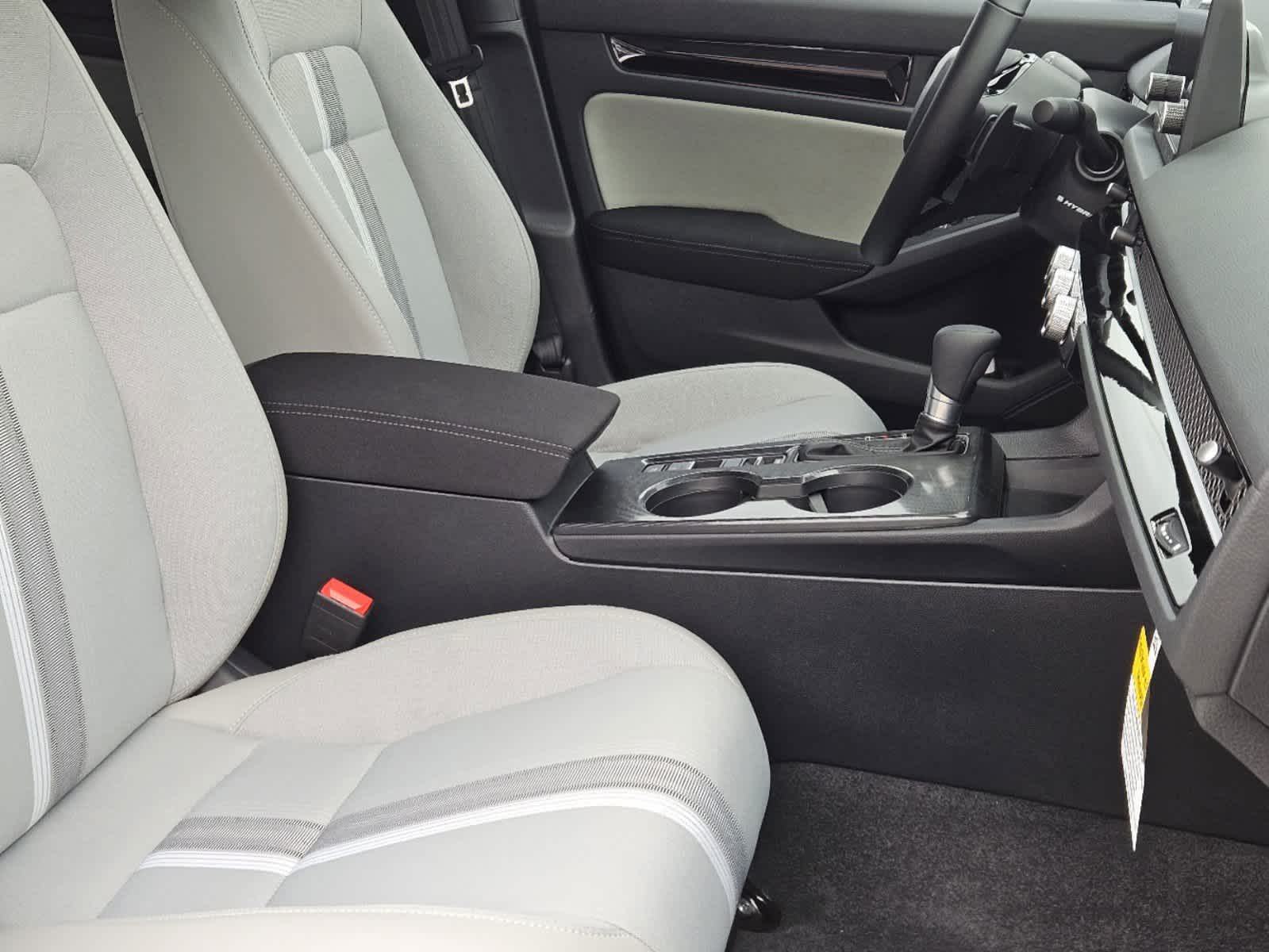 2026 Honda Civic Hybrid Sport Hatchback, photo 12