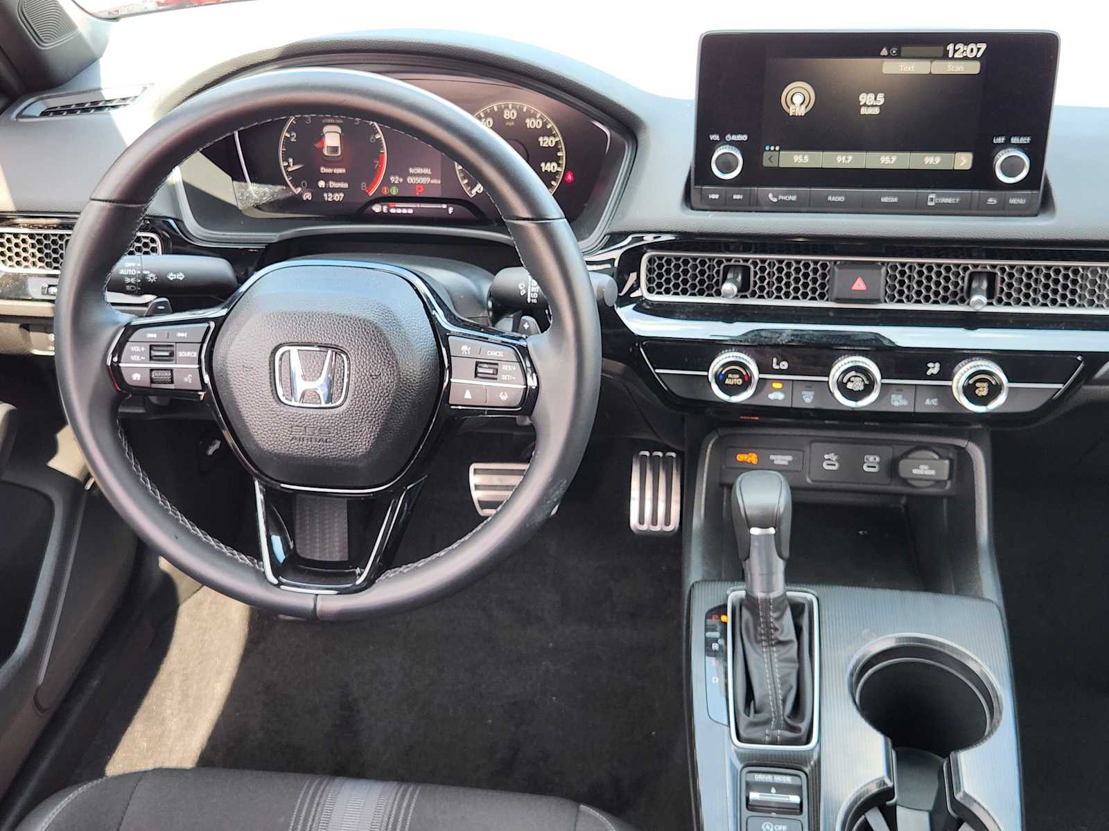 2026 Honda Civic Hatchback Sport - Photo 24